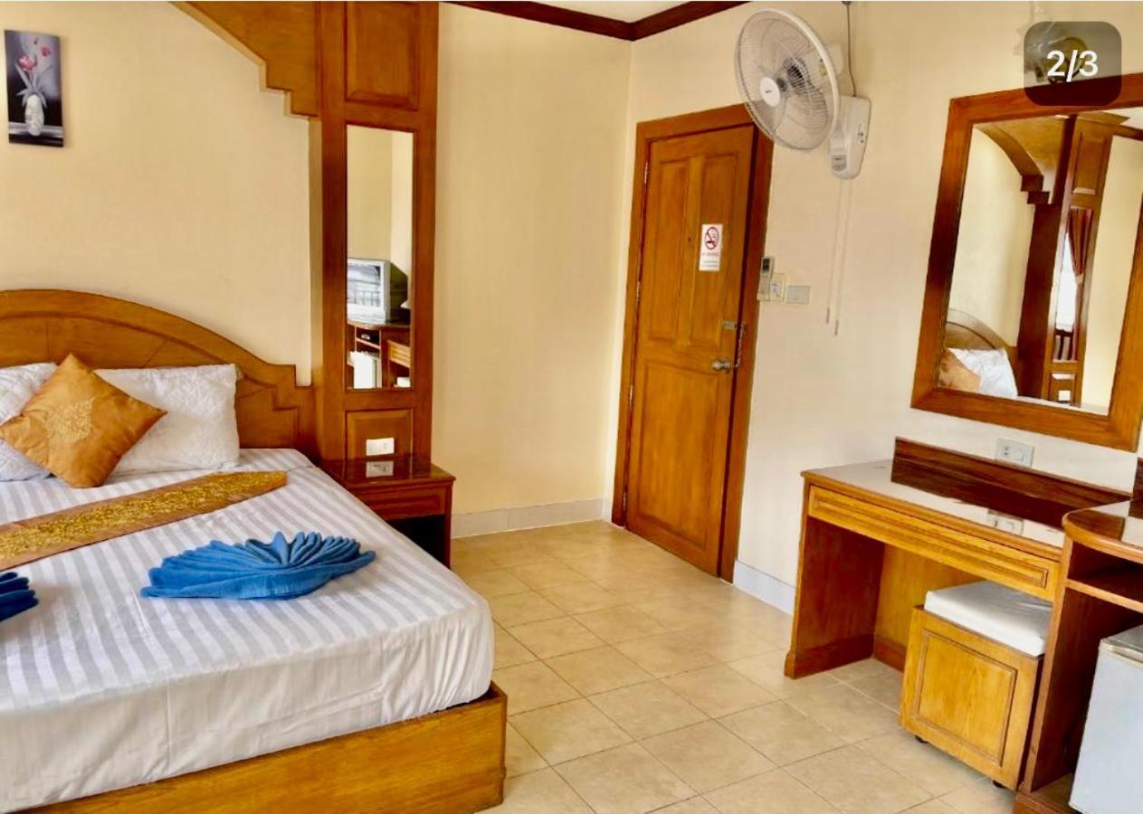 Innarm House Patong Bagian luar foto
