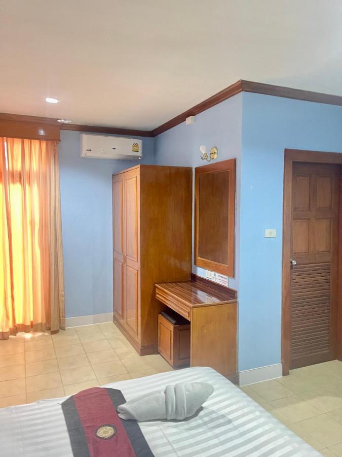 Innarm House Patong Bagian luar foto