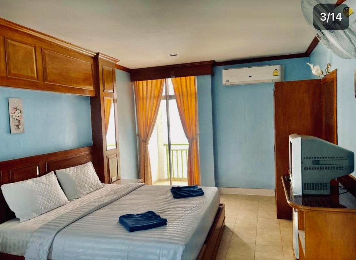 Innarm House Patong Bagian luar foto