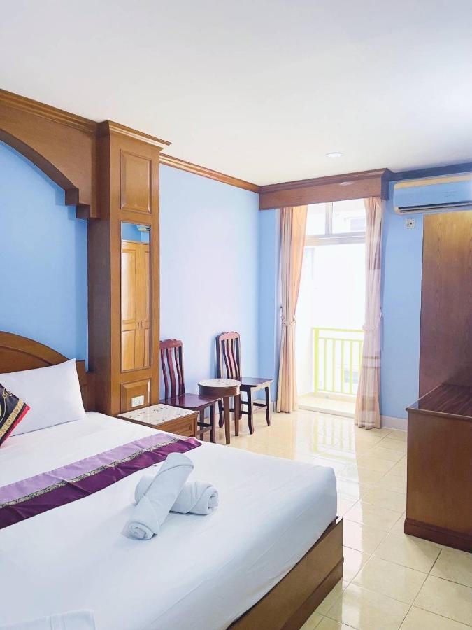 Innarm House Patong Bagian luar foto