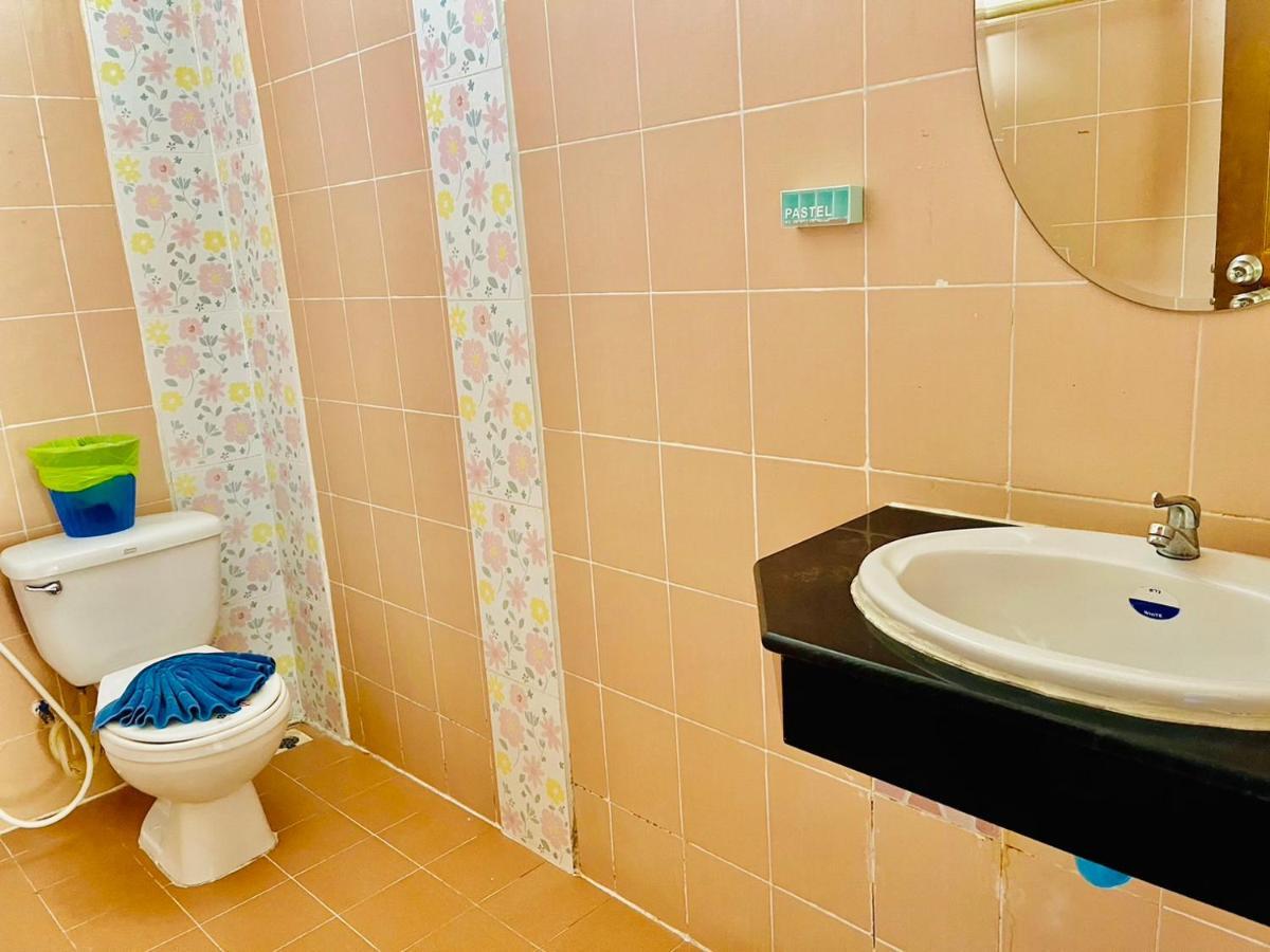 Innarm House Patong Bagian luar foto