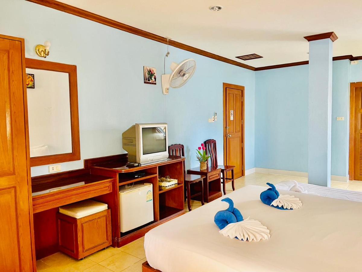 Innarm House Patong Bagian luar foto